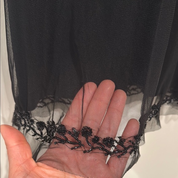 Torrid Black Mesh V-Neck Top - Picture 5 of 7